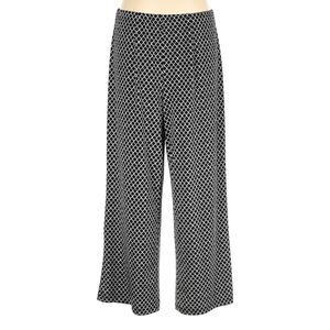 AGB Size Xl geo print pull on wide leg pants.